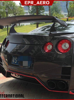 适用于日系战神GTR R35 Swan Neck款碳纤维改装GT大尾翼 大定风翼