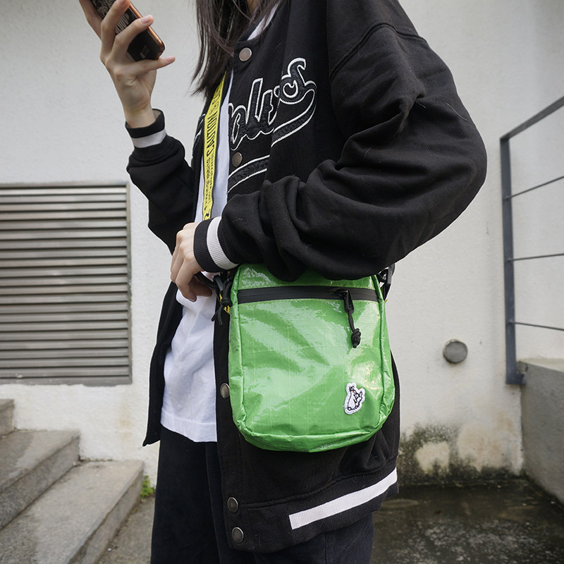 FXXKING RABBITS Dirty rabbit FR2 men and women lovers Retro Street style Messenger Bag The single shoulder bagin the Sports bag/Outdoor package/Fitting , Satchel/Bag/Leisure package  category - from Buy2taobao.com to provide professional Taobao agent buy service
