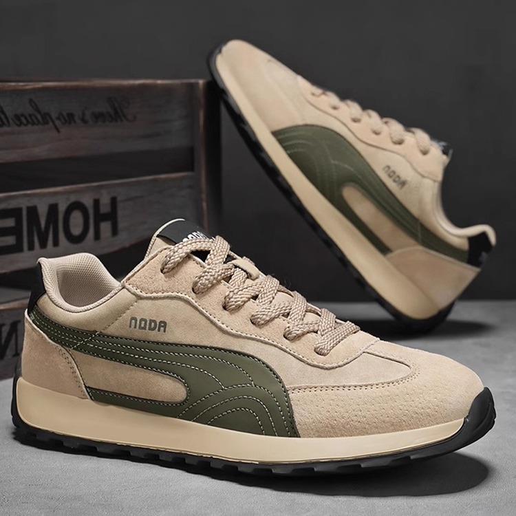 潮牌2025秋季新款时尚轻便耐磨男款休闲板鞋男户外防滑运动德训鞋