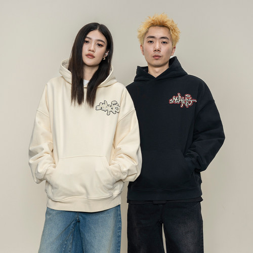 Makemore珍珠串珠手写标连帽卫衣