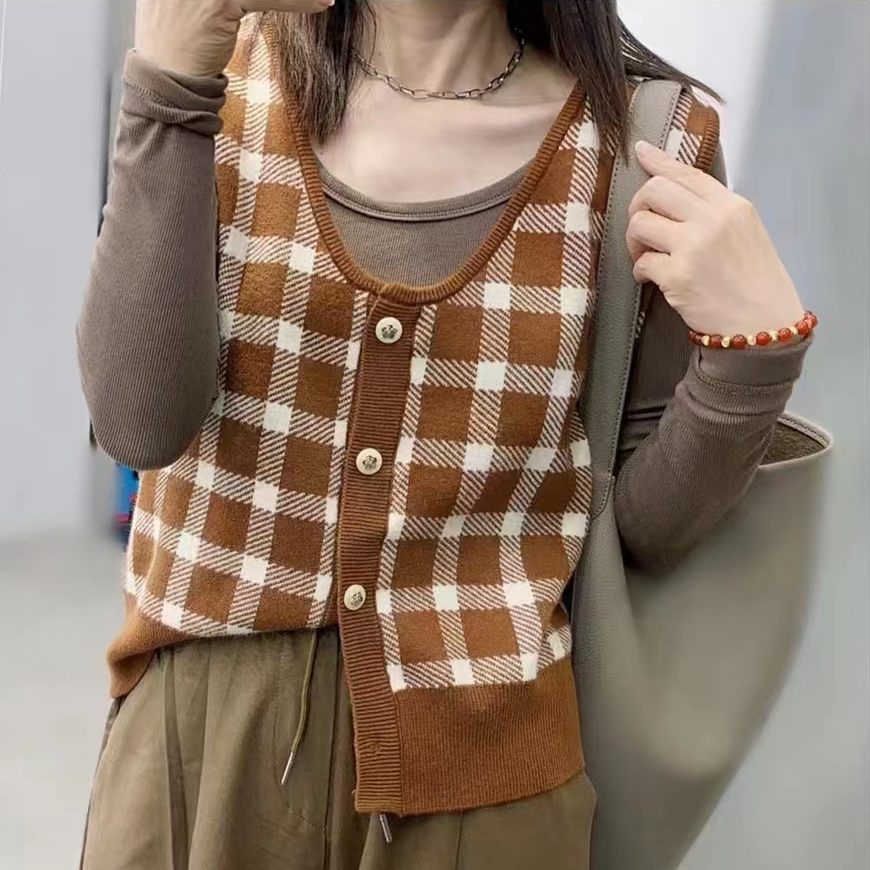 圣仕莲5388 高腰显瘦针织毛背心女U型领格子无袖开衫马甲坎肩马夹