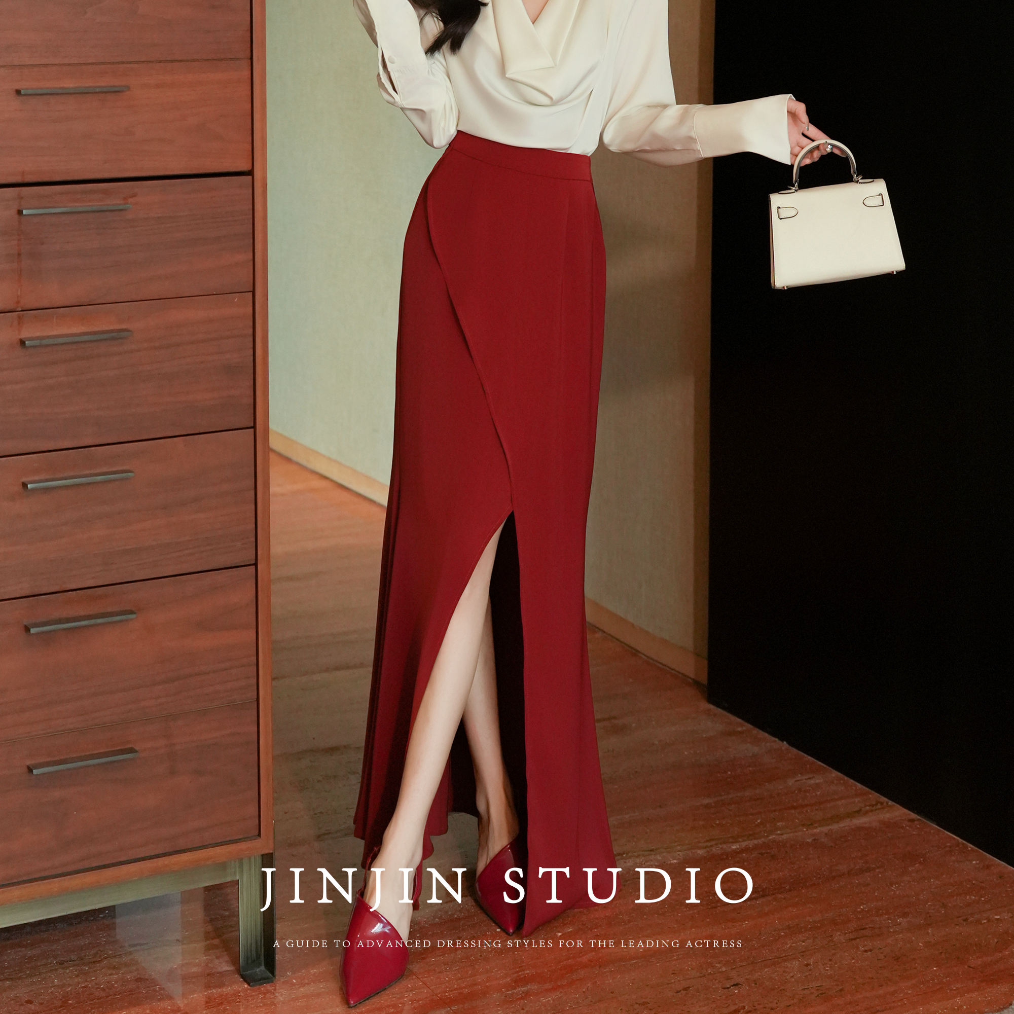 MD进进原创【晚枫落叶】2025早秋新品法式斜开叉不规则长款半身裙