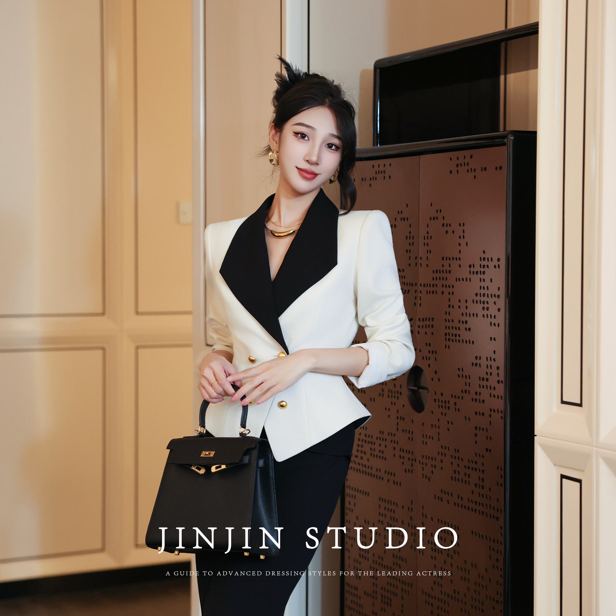 显瘦气质百搭修身拼接名媛短外套