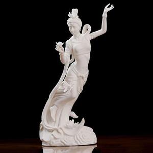 陶瓷敦煌飞天雕塑摆件