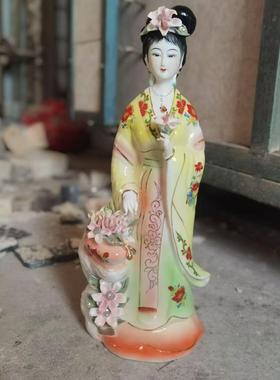 陶瓷保家姑娘仙女神像