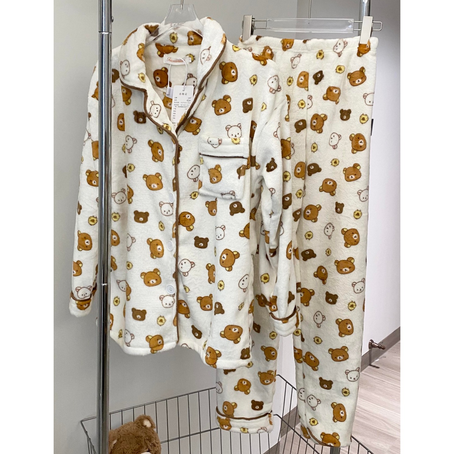 可爱加厚轻松熊睡衣女珊瑚绒冬季