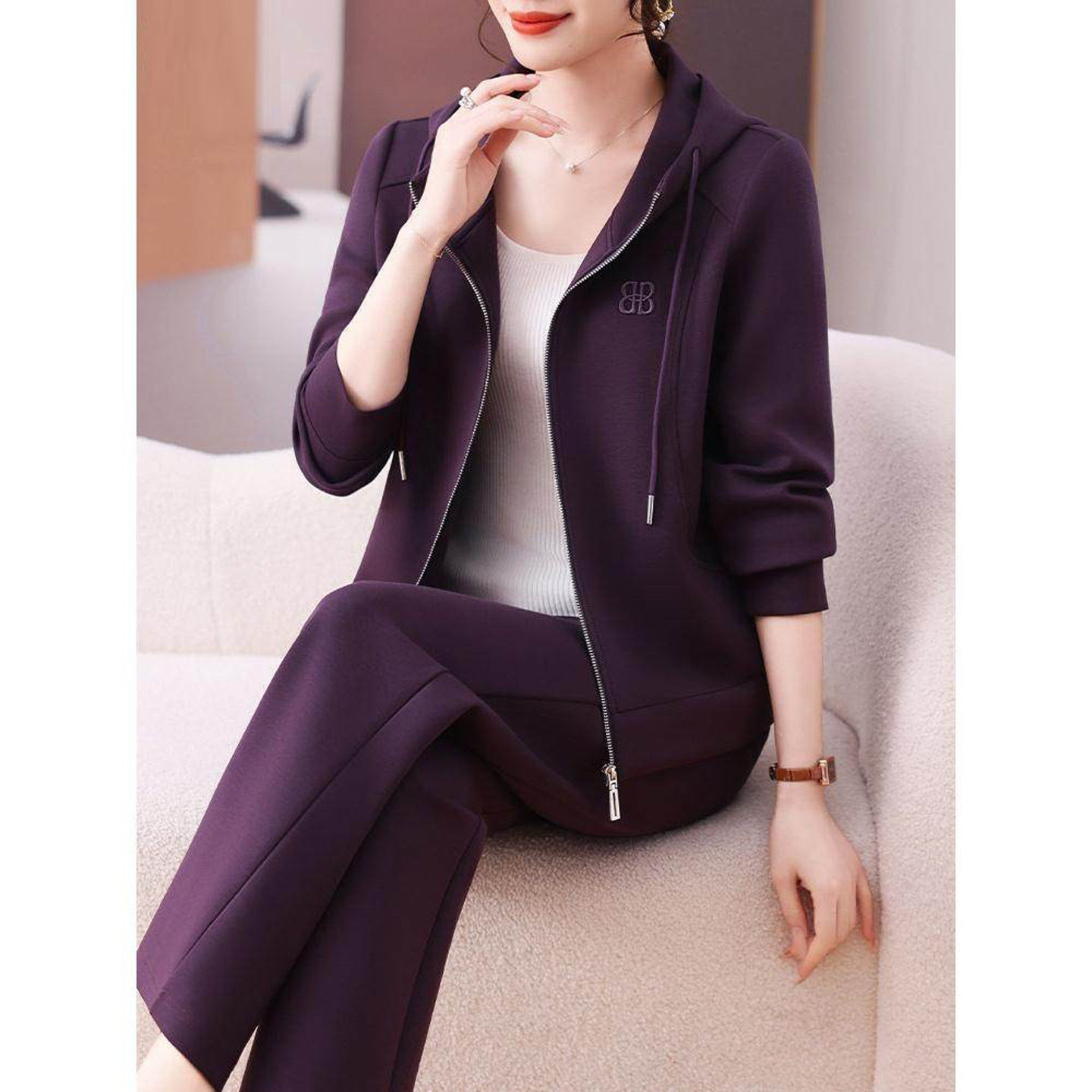 高端运动服套装女春秋2026新款妈妈春装外套中老年女装卫衣两件套