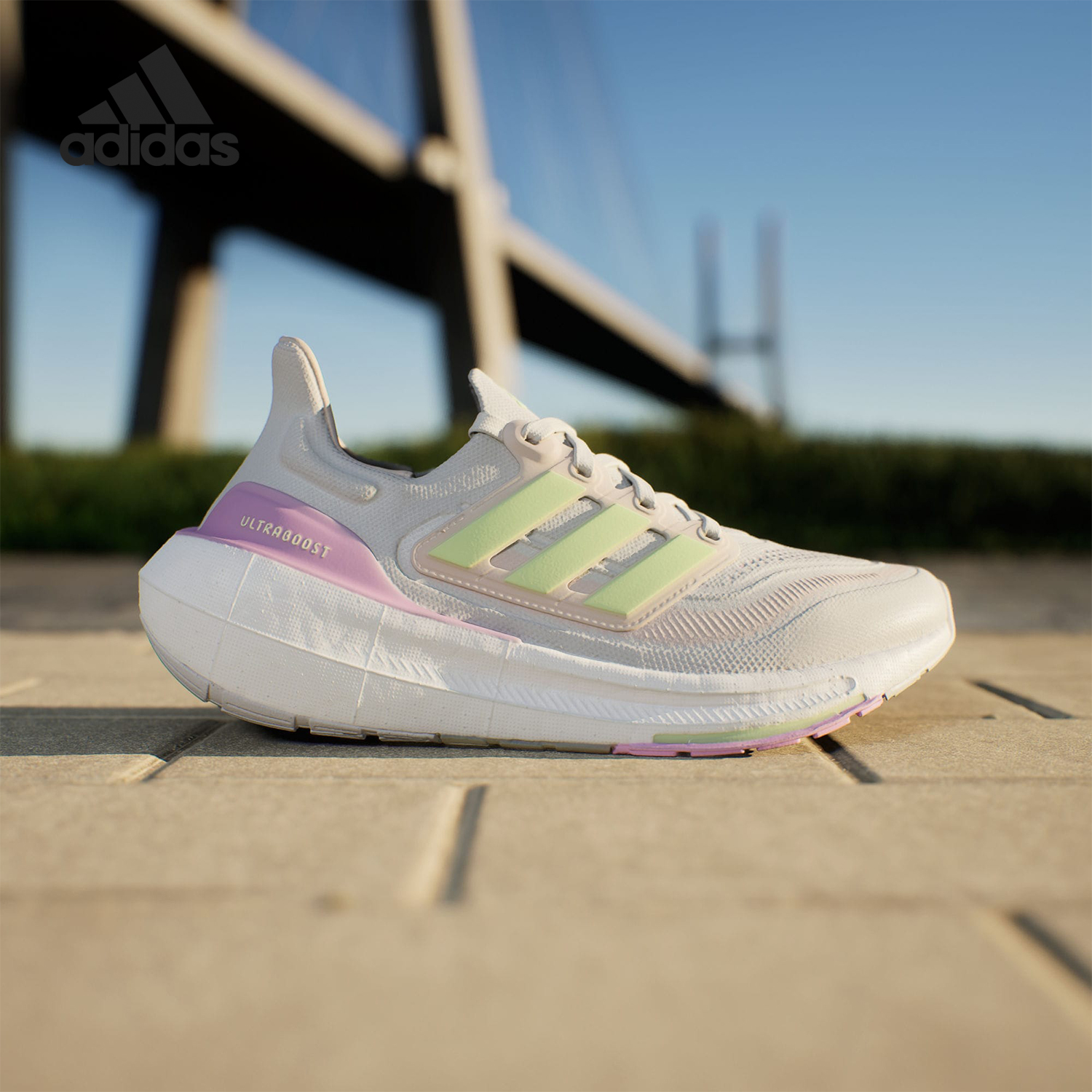 Adidas阿迪达斯官方正品2024夏季新款女士缓震运动跑步鞋IE3337