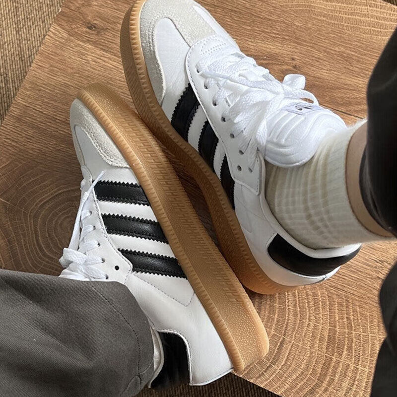 阿迪达斯 adidas板鞋低帮厚底运动鞋轻便透气缓震休闲鞋IE1377,运动鞋new,运动休闲鞋,淘宝优惠券,粉丝福利购,淘宝优惠卷