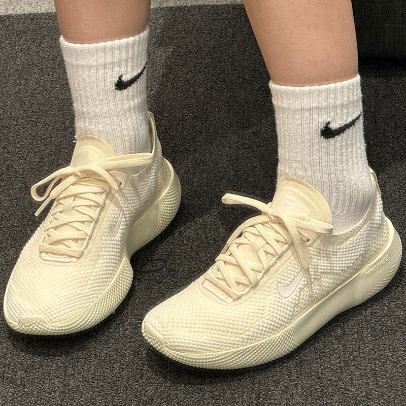 耐克NIKE休闲鞋女26夏季新款运动鞋Free赤足减震跑步鞋HF2720-101
