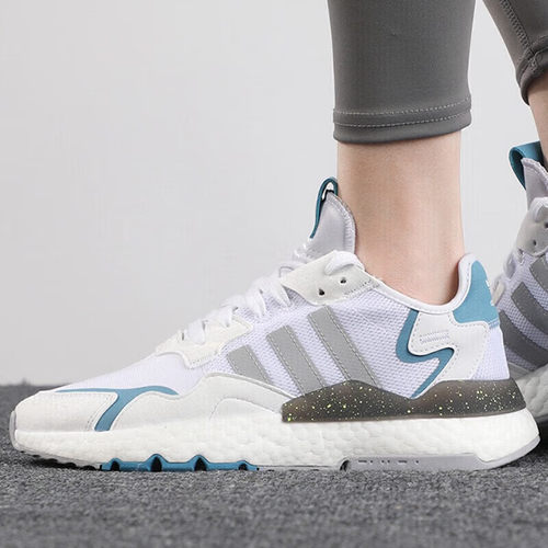 阿迪达斯 adidas跑步鞋女鞋BOOST老爹鞋减震耐磨休闲运动鞋FX6904