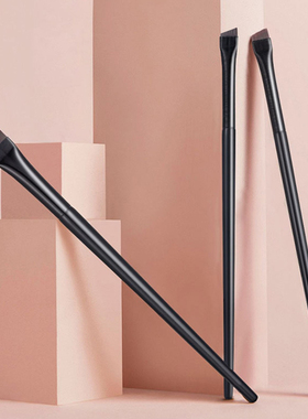 王霏霏同款刀锋眼线刷A102扁平头斜角眉刷眼部卧蚕下至遮瑕化妆刷