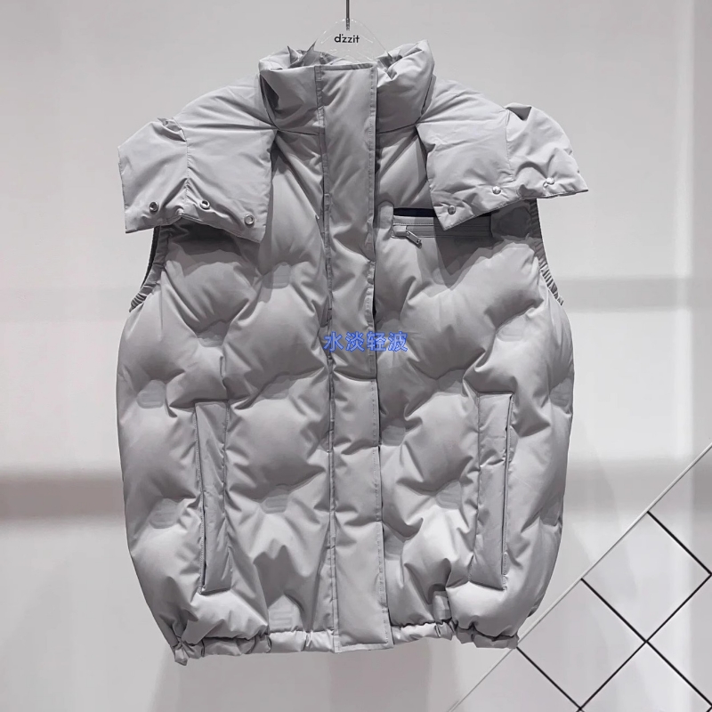 3I4K111吊牌2290小地素dzzit专柜正品2024冬女士压花羽绒马甲