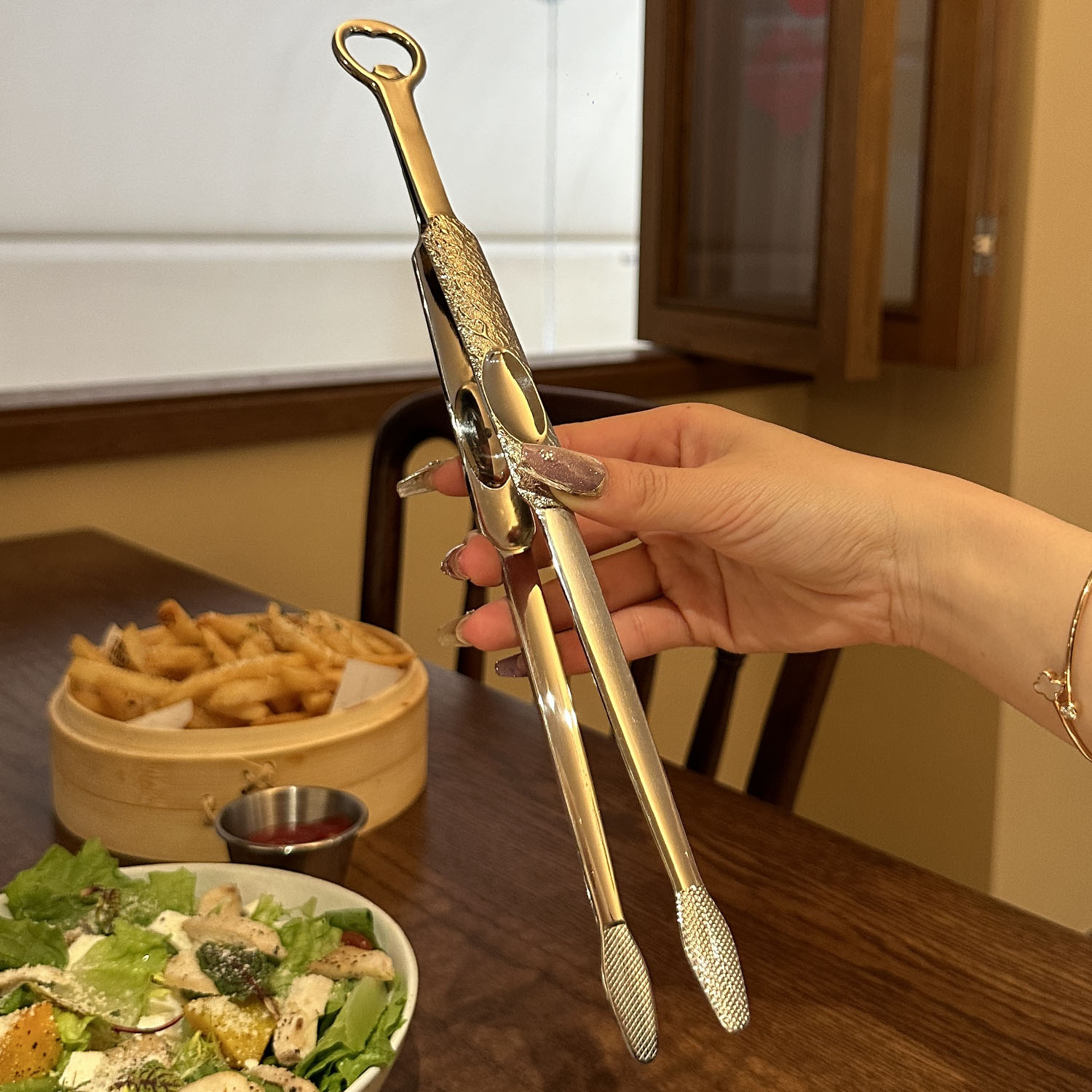 【老板娘自留款】304多用食品级夹子啤酒开瓶器烤肉夹烧烤长夹子