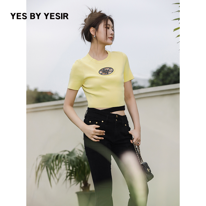 修身丘比特爱神针织上衣