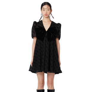 YES YESIR叶谦原创设计22秋冬新款 法式 V领莫吉托轻礼服连衣裙
