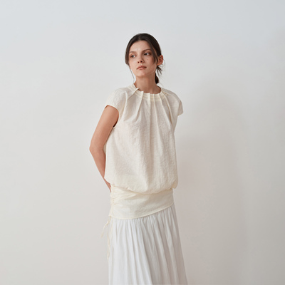 SETTE SEVEN·俏皮少女感 抽褶穿绳圆领小飞袖套头衫