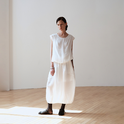 SETTE SEVEN·轻盈透气砂洗光泽感花苞正反两穿上衣