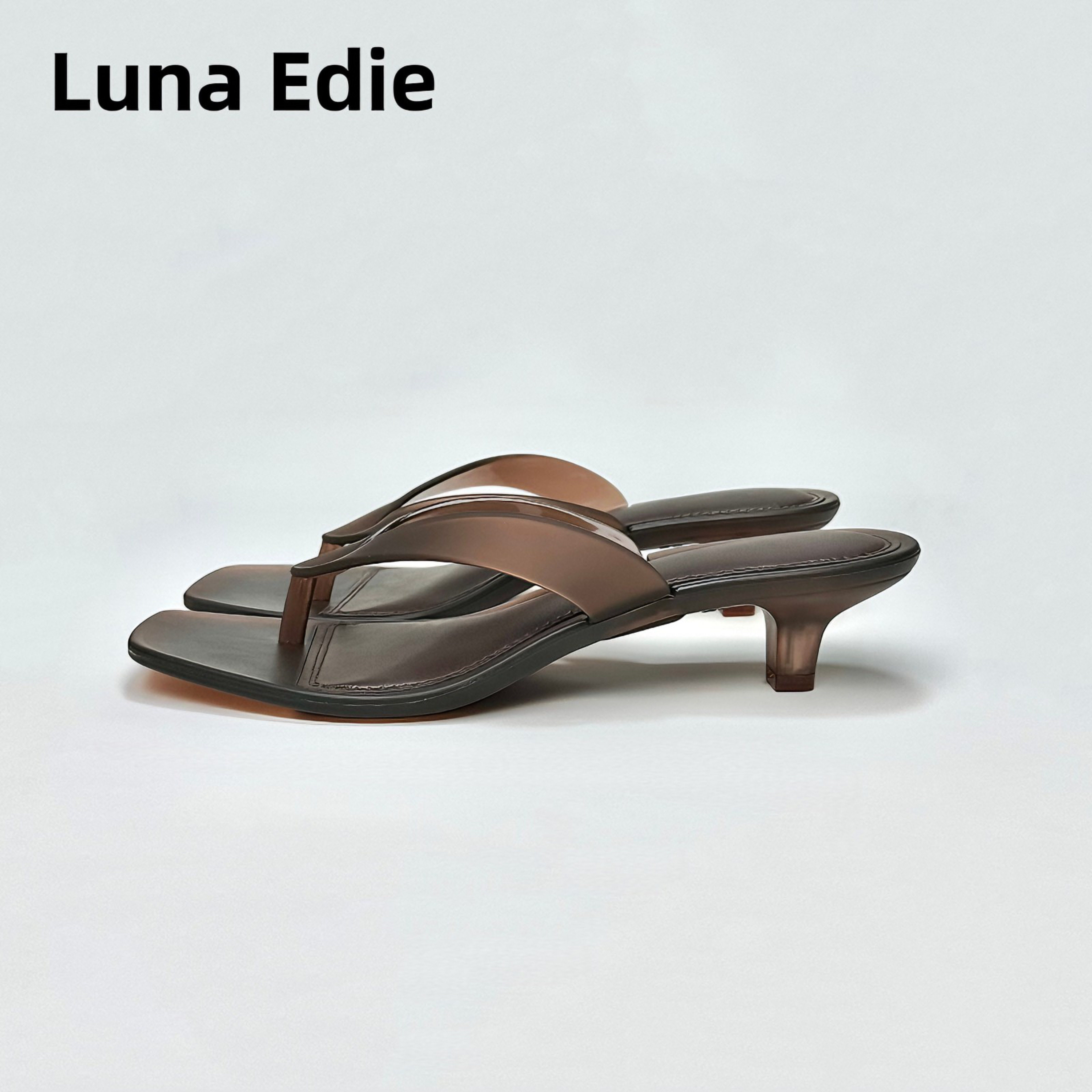 Luna Edie 新款方头猫跟夹趾人字拖果冻鞋