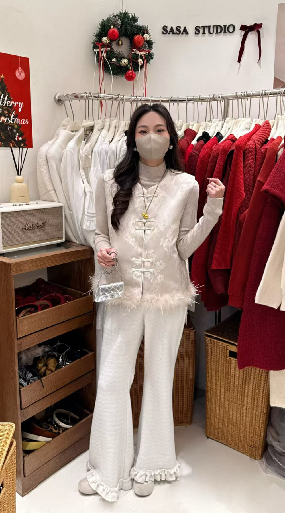 【SASA家】中式盘扣拼接羽毛装饰马甲短外套21128#