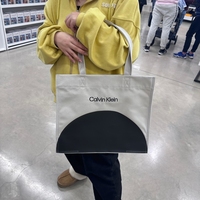 Calvin Klein/CK 男士男女通用潮流撞色大容量帆布袋手提袋单肩包