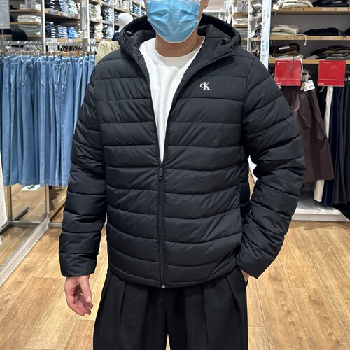 CK简约纯色连帽加厚保暖棉衣外套