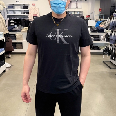 CK男士纯棉圆领logo印花短袖T恤