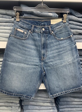 26夏季新款CK Calvin Klein 男士休闲水洗直筒牛仔短裤 90s Short