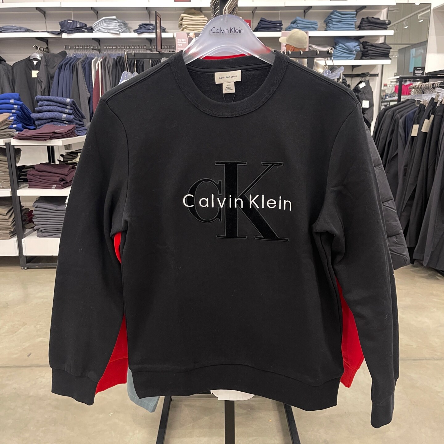 CK休闲刺绣LOGO圆领套头卫衣加绒