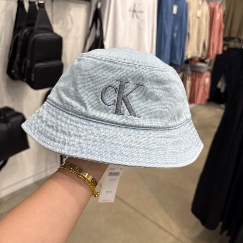 CK潮流休闲时尚LOGO刺绣渔夫帽