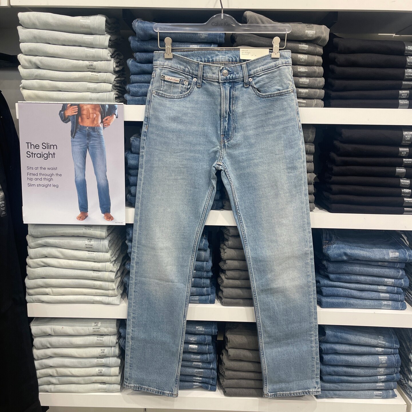 26春夏新款CK/Calvin Klein 男士休闲百搭水洗修身合体直筒牛仔裤