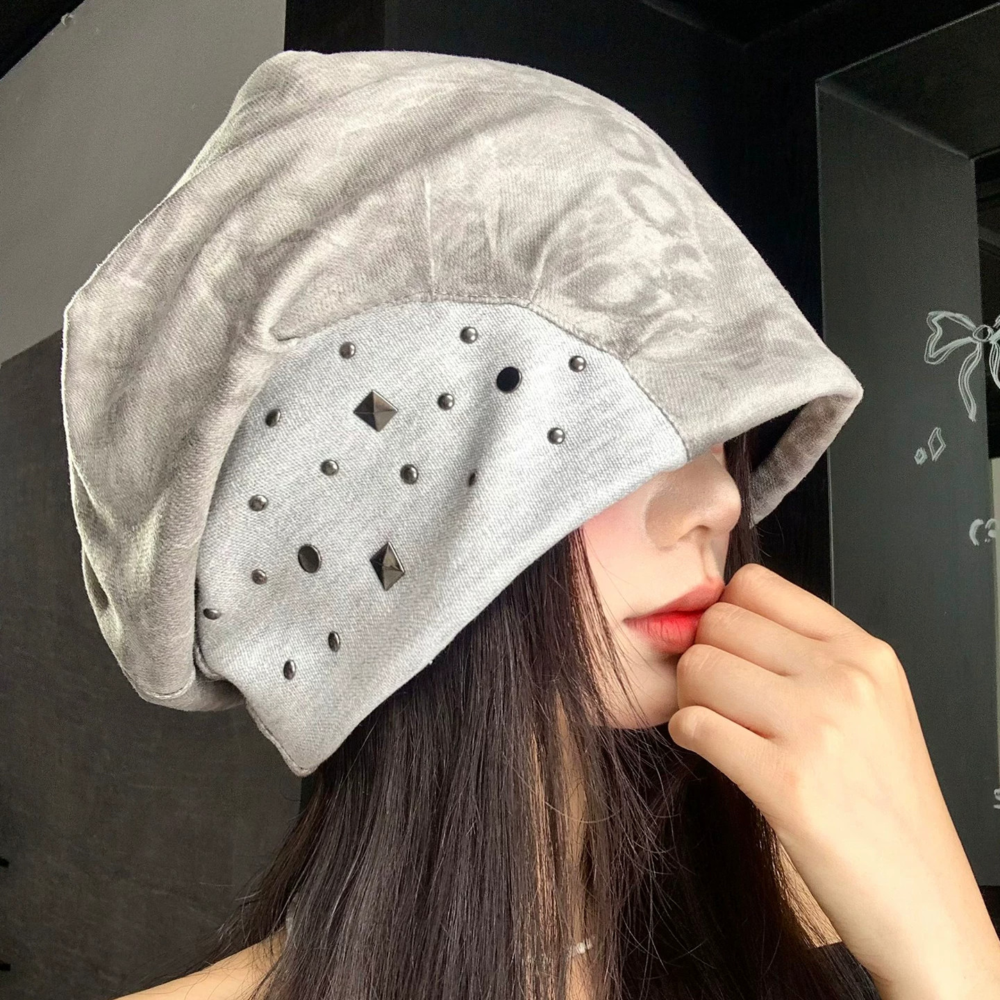 韩版复古扎染铆钉堆堆帽女显脸小