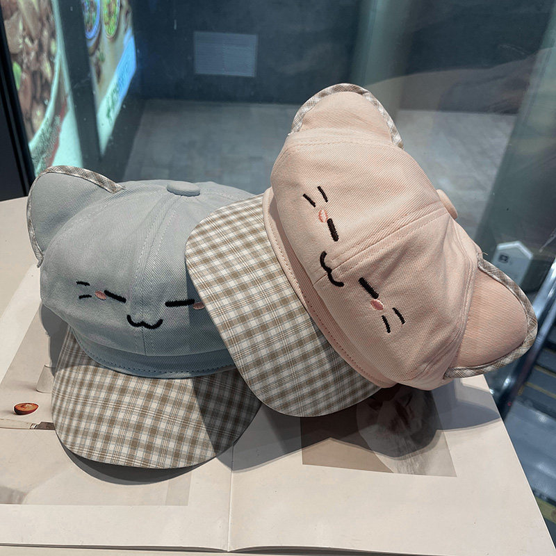 韩系可爱猫耳刺绣显脸小报童帽女