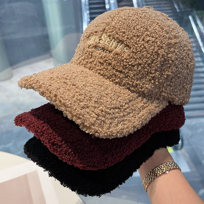 秋冬新款羊羔毛棒球帽子女韩版休闲百搭字母刺绣时尚保暖鸭舌帽潮