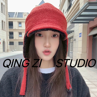 2025新款红色毛绒雷锋帽子女秋冬季保暖护耳针织帽双面戴飞行员帽