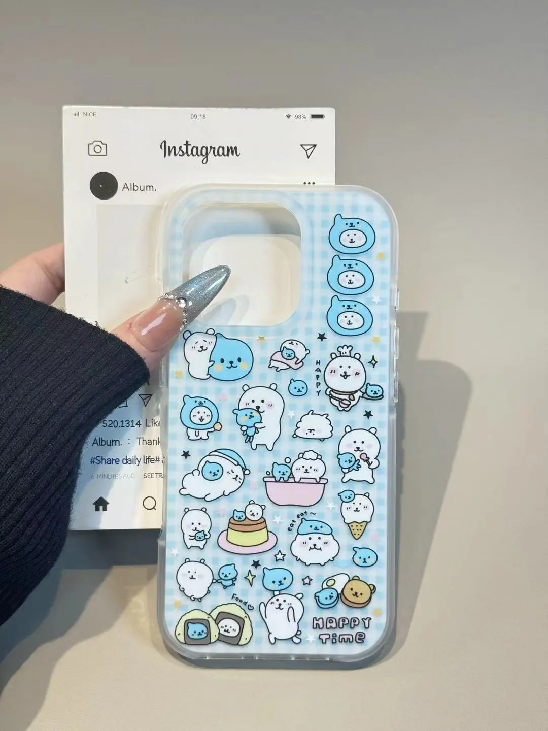 17promax蓝底格纹满屏自嘲熊苹果17promax手机壳iPhone16新款15