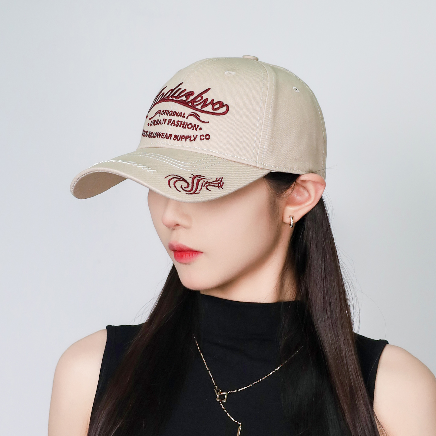 硬顶有型显脸小棒球帽男女同款