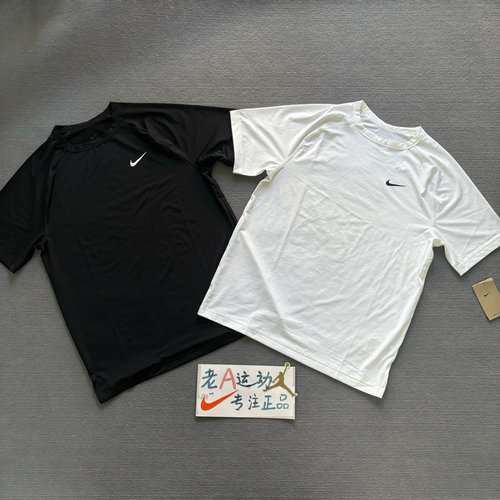 Nike耐克 男子夏季速干跑步运动训练健身透气宽松短袖T恤DV9816