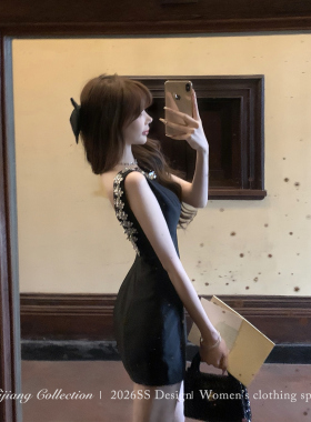 SISI JIANG“夜宴千金”千金贵气优雅高定重工水钻露背吊带连衣裙