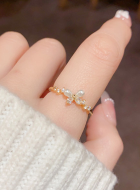 春季新款气质时尚甜美百搭镶钻珍珠蝴蝶开口戒个性轻奢设计食指戒