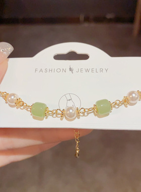 小众时尚百搭设计感气质小清新绿色珍珠链条手链轻奢高级感手