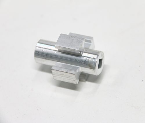 易控模型 DF7 YK4072  1/7短卡车  原厂配件 铝合金直轴固定座