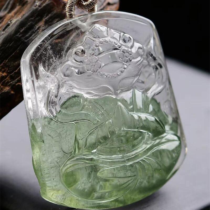 大号巴西天然水晶绿幽灵俏色九尾狐狸吊坠项链手工雕工38.5g即