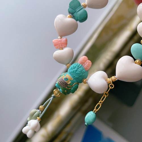 天然猛犸象牙11-16mm爱心搭配天然绿松石蒙奇奇手链18k金配饰 jd0