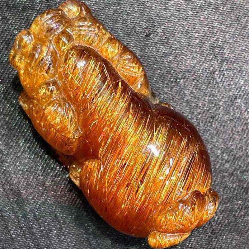 天然巴西水晶铜顺发晶手工雕刻貔貅吊坠项链39.6克金发晶原矿速