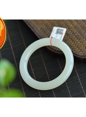 天然新疆和田玉羊脂玉57.3mm圈口手镯 粗圆条重62.93克玉质细腻bh