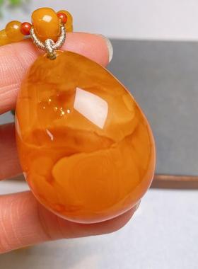 天然俄料鸡油红蜜蜡水滴女款项链吊坠22.16克无烤色琥珀妖花纹颂