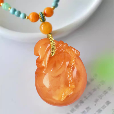 天然俄料原矿鸡油红蜜蜡钱袋子女款项链吊坠19.7克无优化无烤色凯