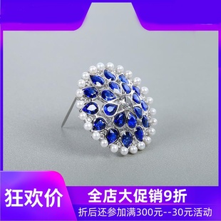 18K金镶钻现货shc 珠宝总计5.68克拉皇家蓝天然蓝宝石吊坠胸针款