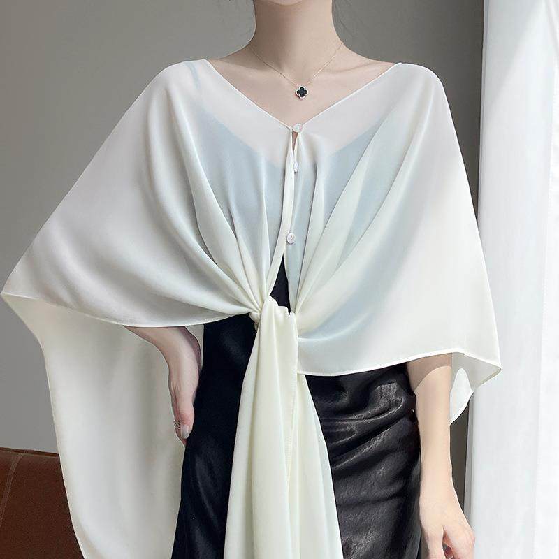 披肩短款显瘦遮肉纯色外套夏季韩版开衫沙滩薄款防晒衣服